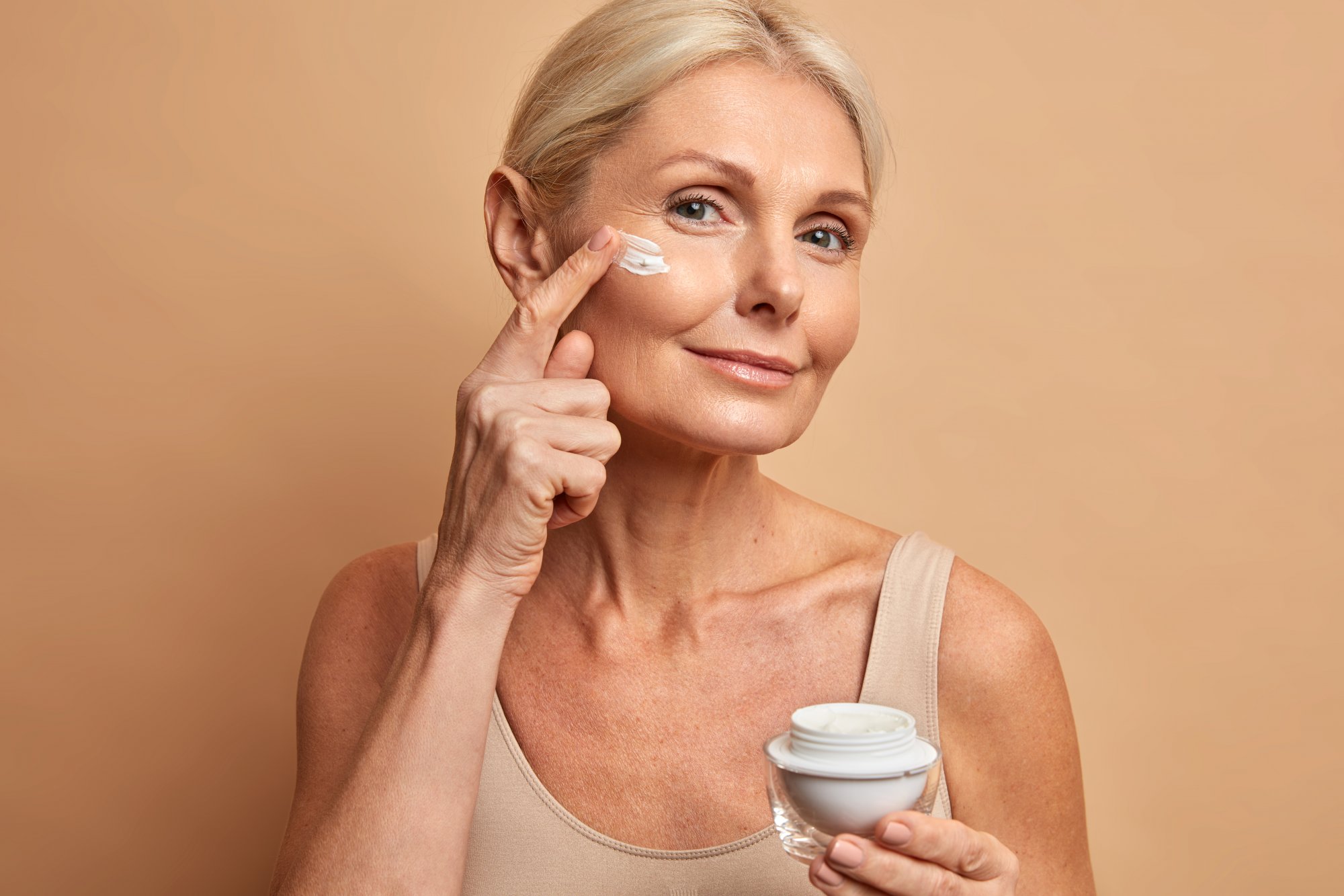 Anti-Aging: Hautpflege gegen die Zeichen der Zeit